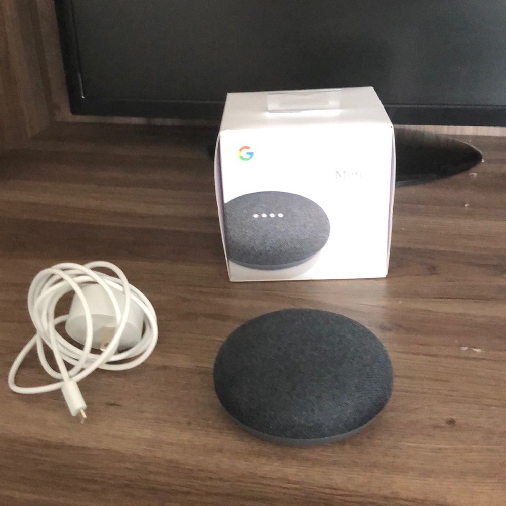 Google Home Mini